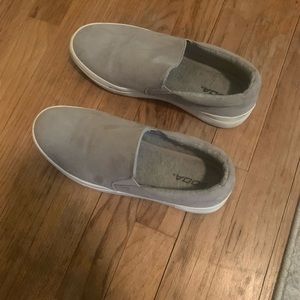 Slip on canvas